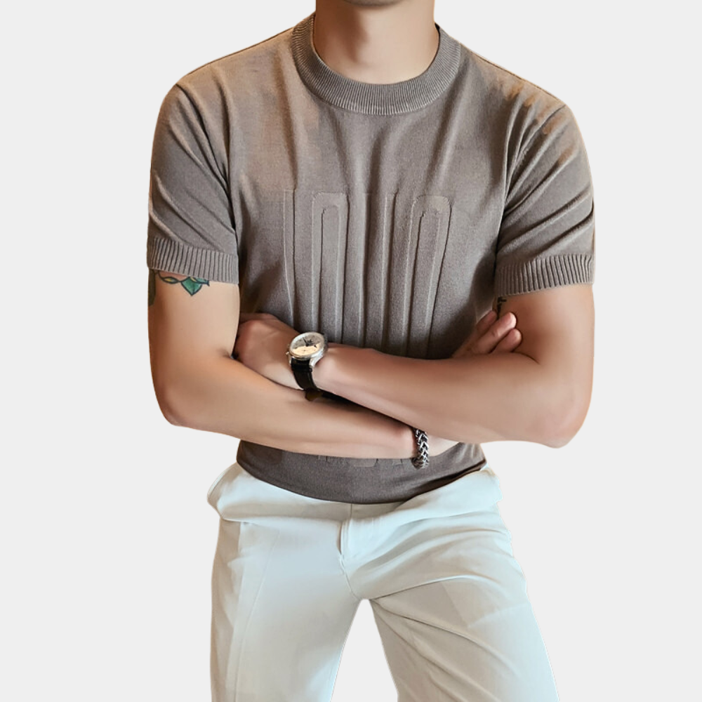 Bruce - Lightweight knitted men's sweater with round neck for summer