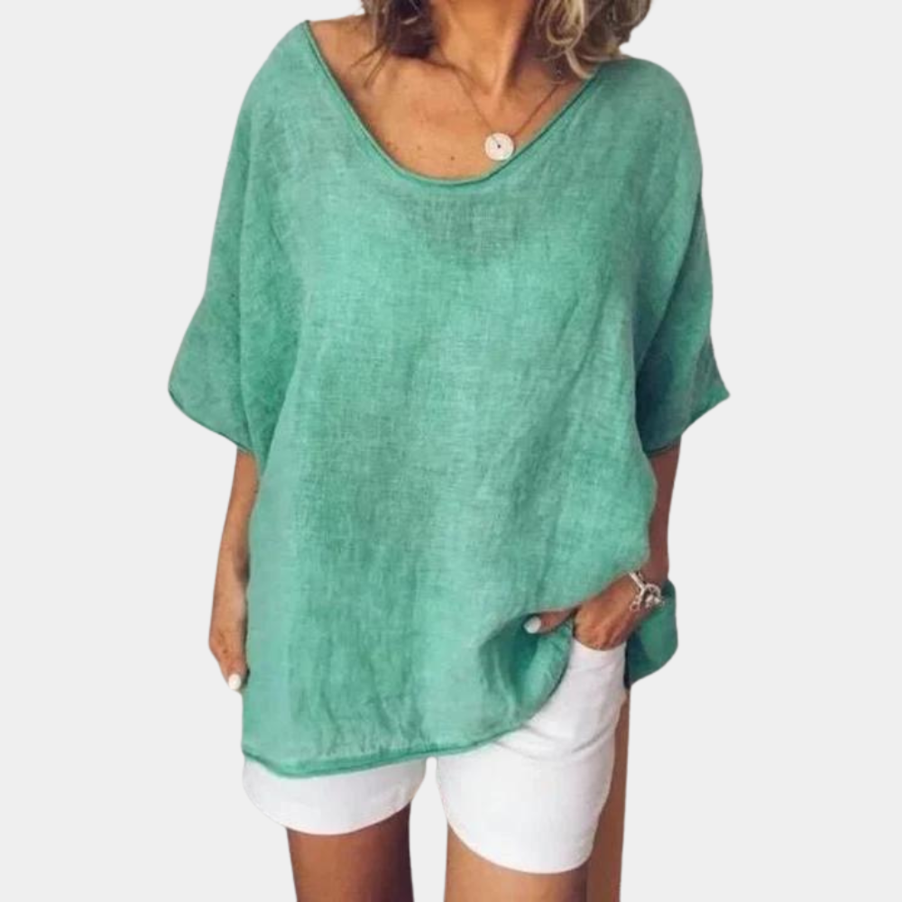 Comfortable and Oversized T-Shirt for Women - Perfect for Summer