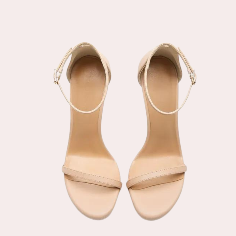 Summer ladies' heels with ankle strap