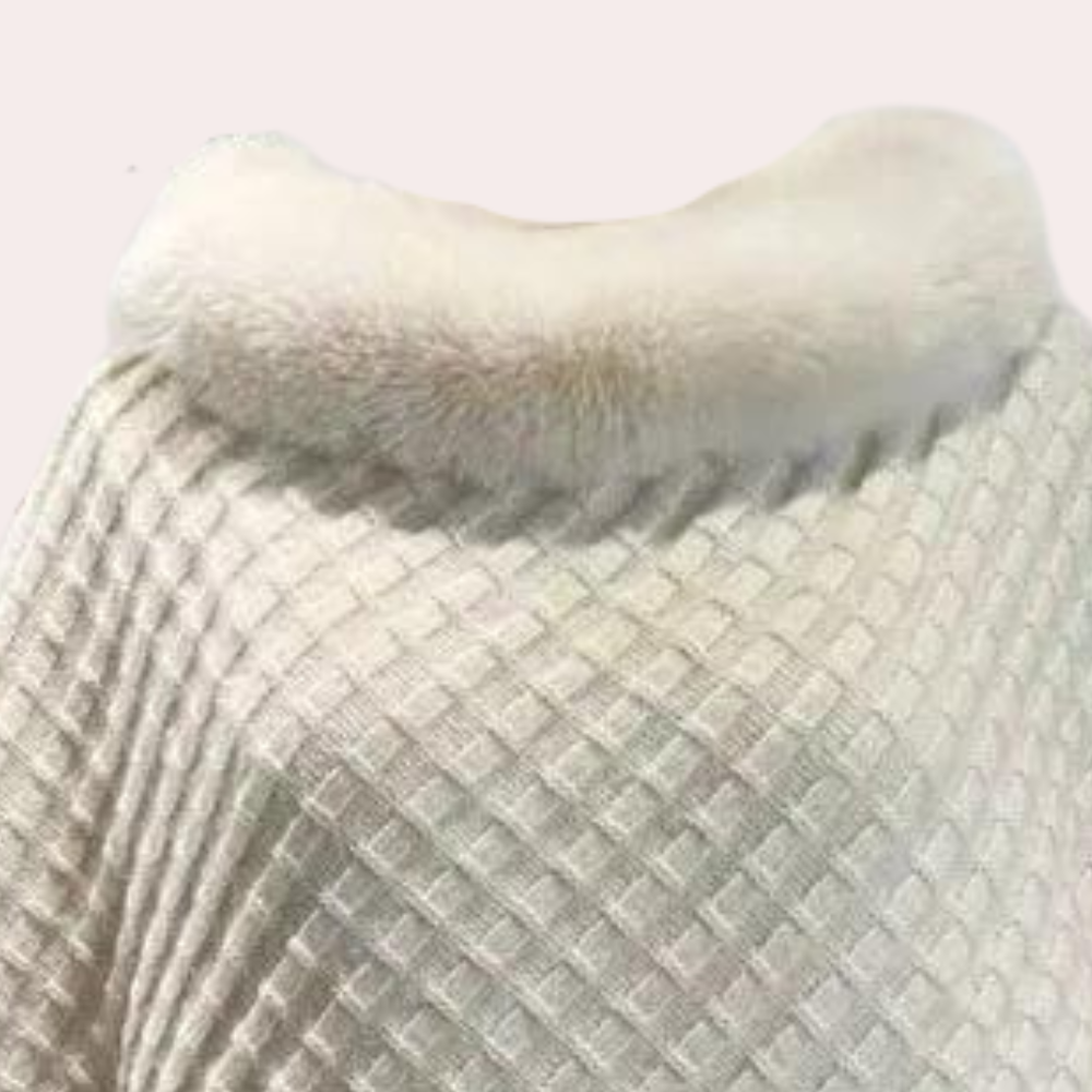 Wanda - Light Summer Women's Sweater