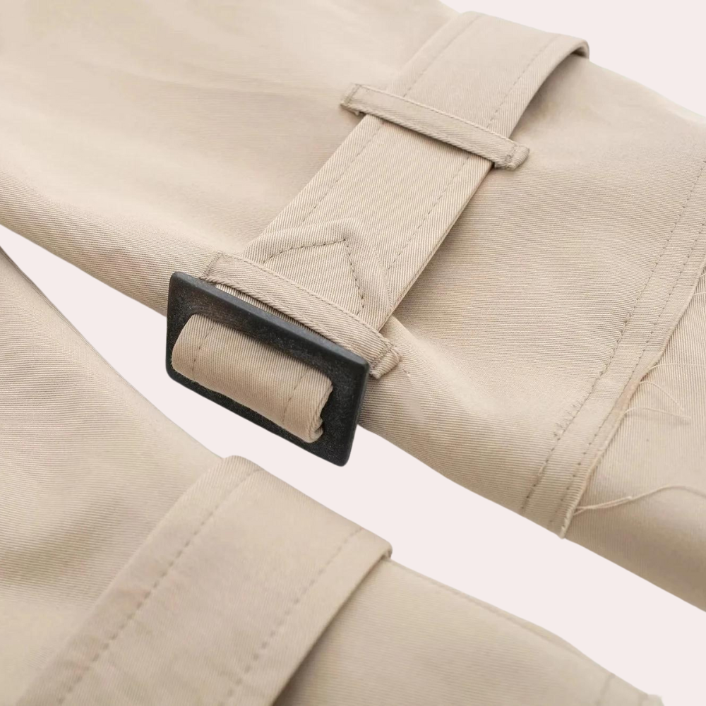 Stylish cropped ladies' jacket for summer