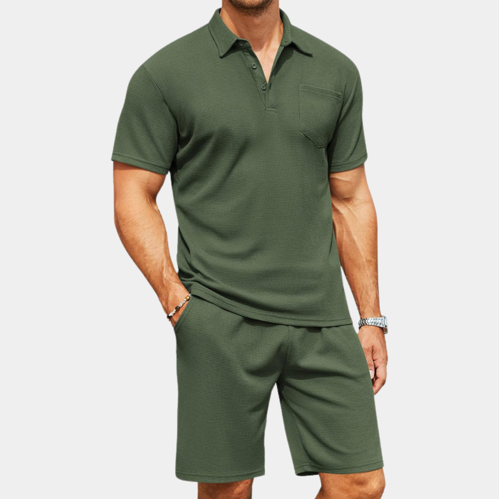 Comfortable and stylish men's set for summer