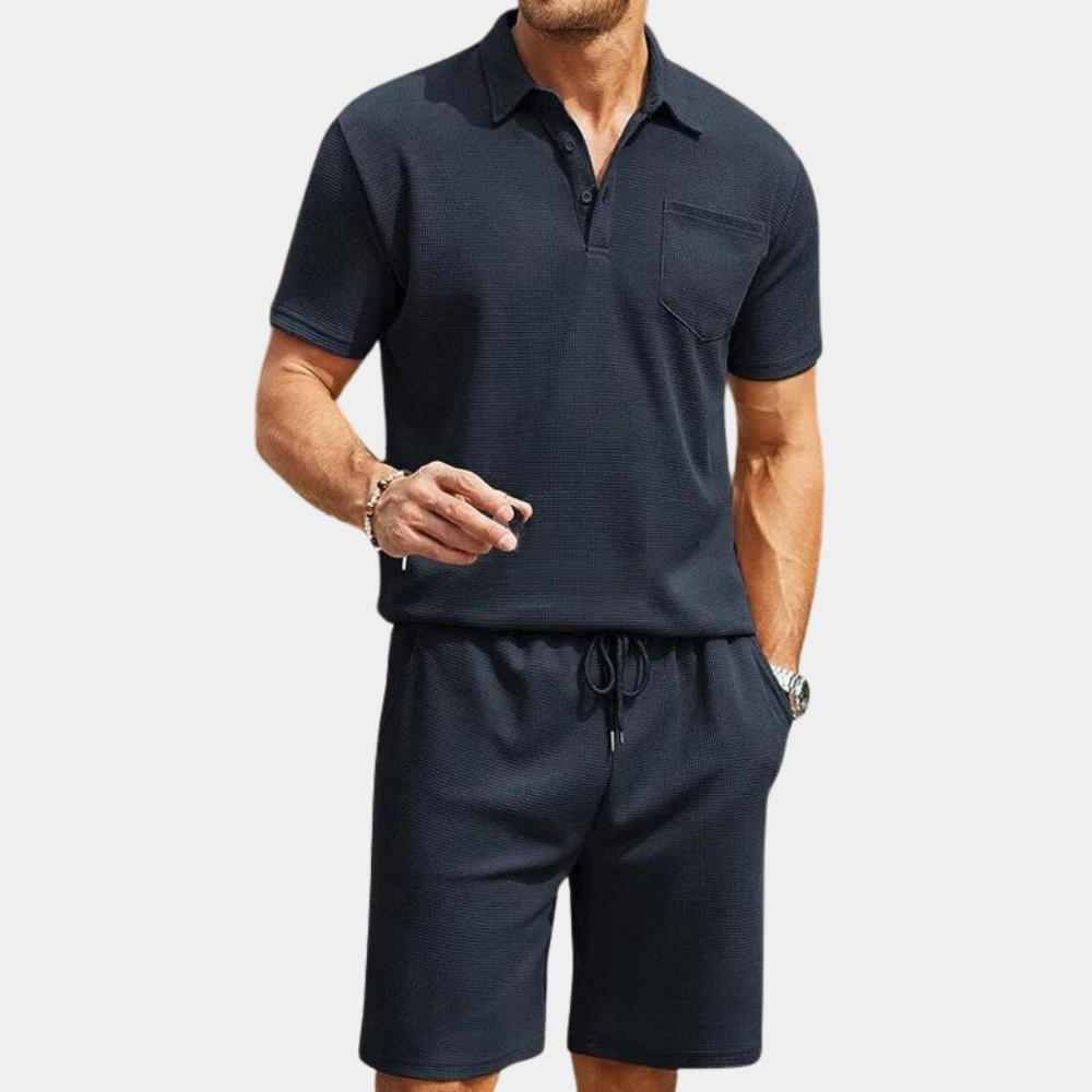 Comfortable and stylish men's set for summer
