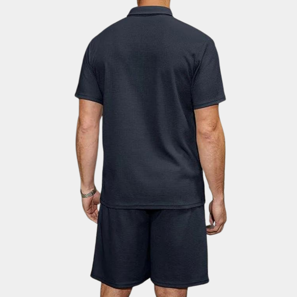 Comfortable and stylish men's set for summer