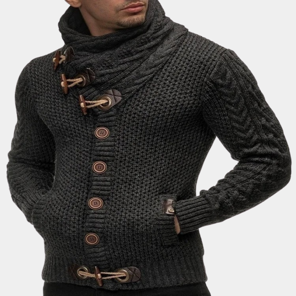 Stylish and comfortable men's sweater for summer