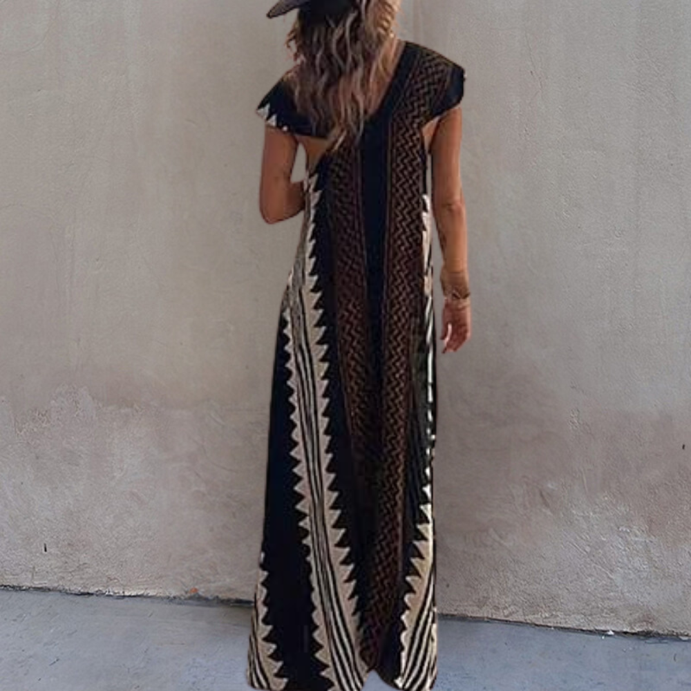 Adelina - Summer Bohemian Maxi Dress with Geometric Pattern