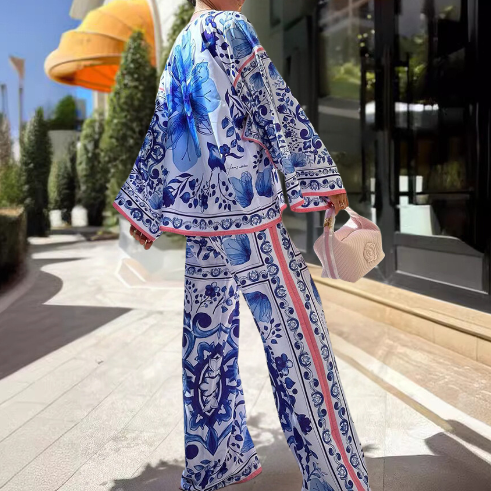 Verity - Elegant women's set with floral print for summer