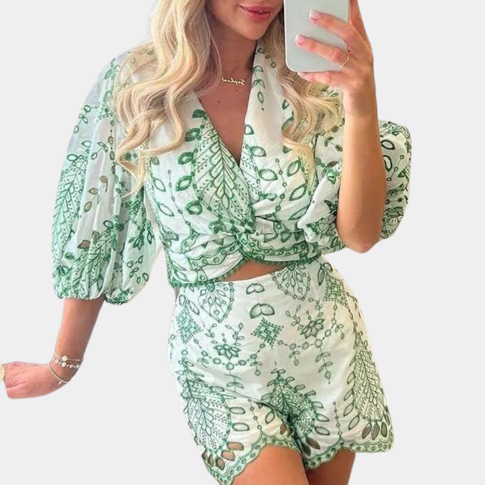 Clementina - Stylish 2-Piece Summer Set for Modern Women