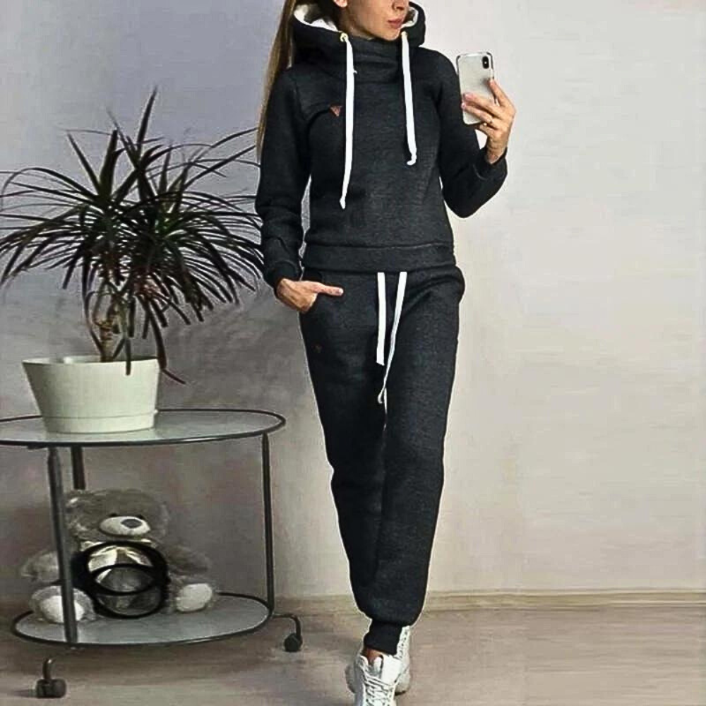 Zita - Fashionable Sporty Summer Set for Women