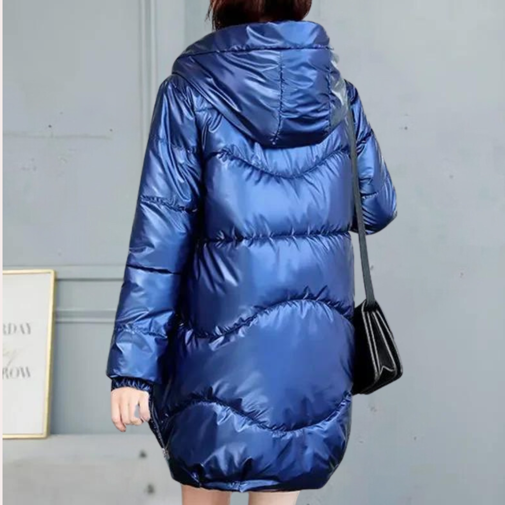 Amelia - Comfortable ladies' coat with warm hood