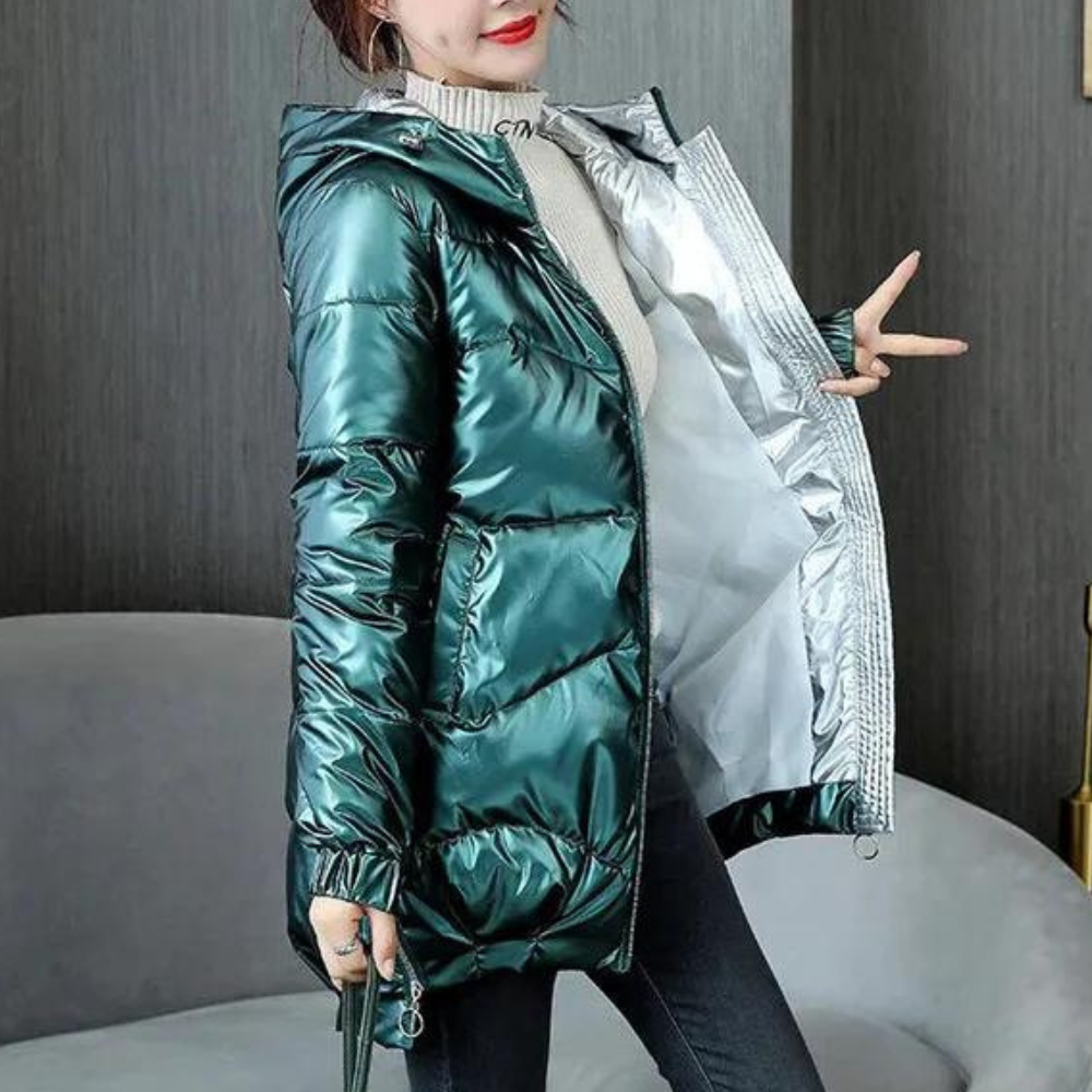 Amelia - Comfortable ladies' coat with warm hood