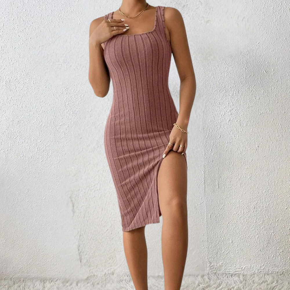 Alondra - Refined Summer Knitted Dress with Split