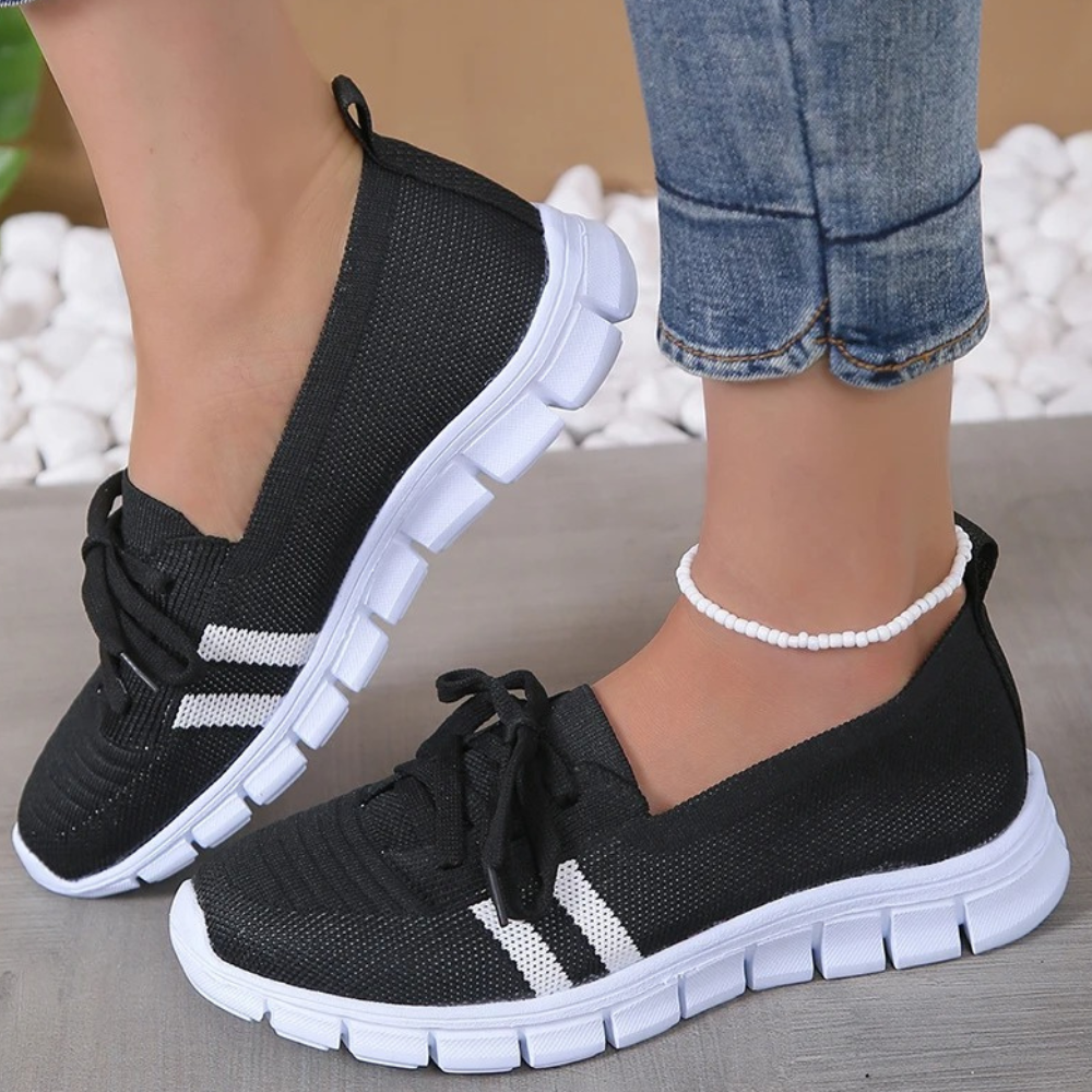 Camelia - Women's Lace-Up Shoes with Breathable Fit for Summer