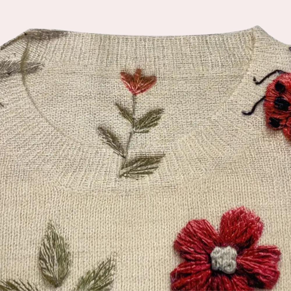 Amira - Fashionable Summer Women's Sweater