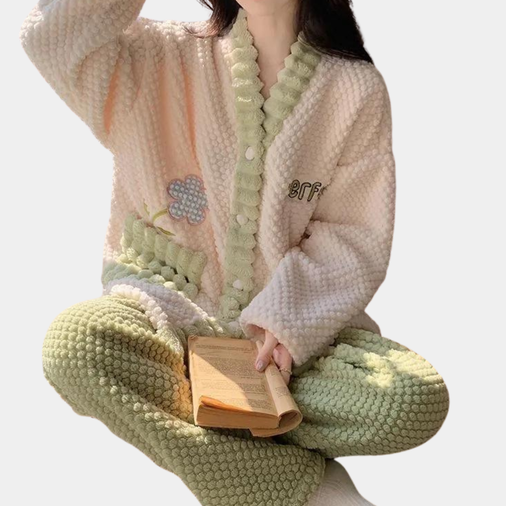 Vivien - Light and Comfortable Pyjama Set for Women, Perfect for Summer