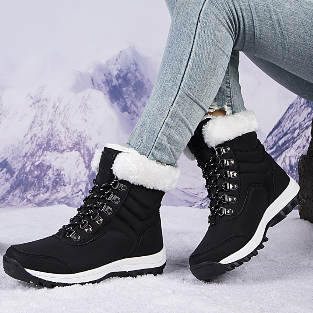 Arina - Stylish Women's Snow Boots with Grip
