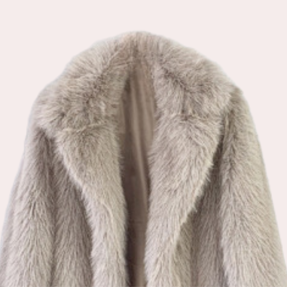 TARA - Stylish Plush Winter Coat for Women