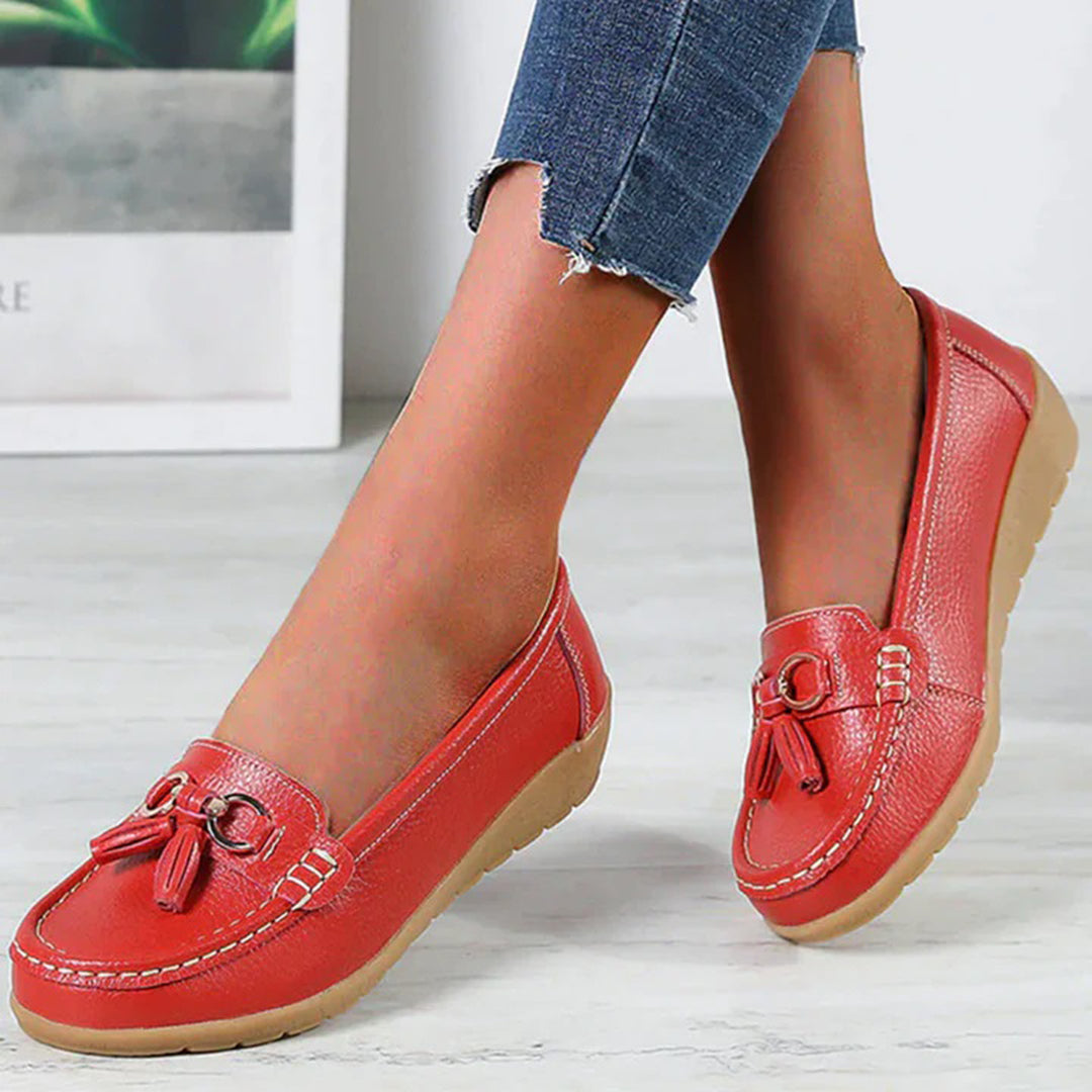 CARLLA - Elegant Leather Slip-Ons for Women - Perfect for Spring and Summer