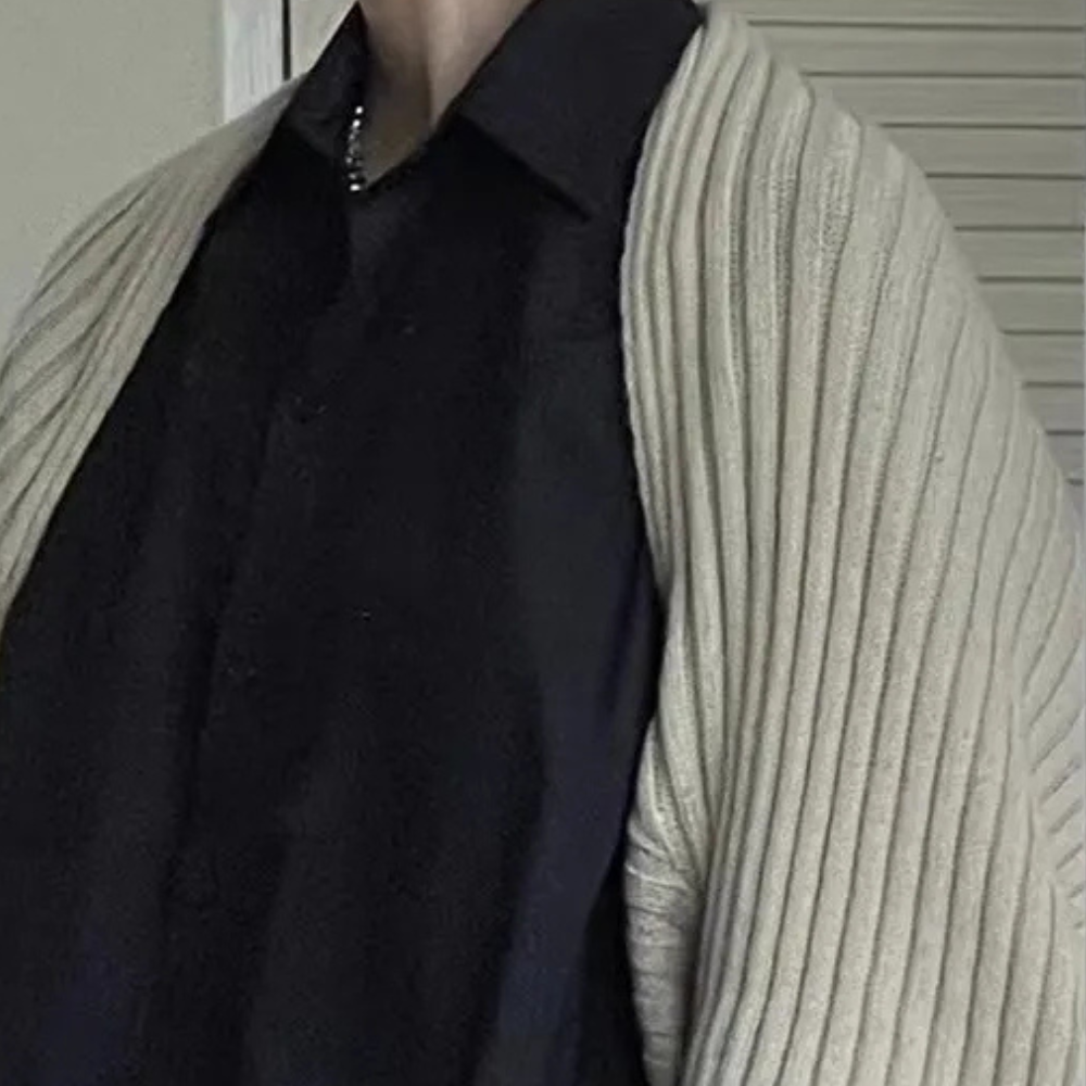 VIKA - Comfortable Summer Sweater for Women