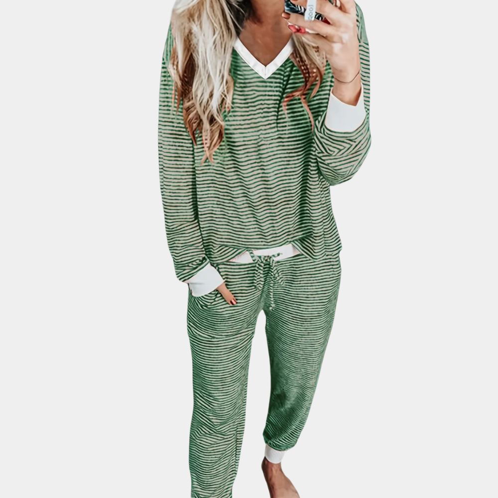 ALUNA - Trendy Summer Pyjama Set for Women