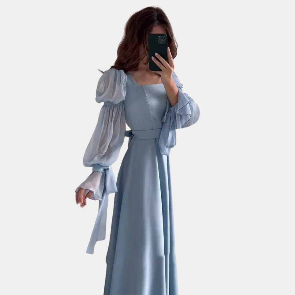 Suzanne - Comfortable and Elegant Ladies' Dress for Summer
