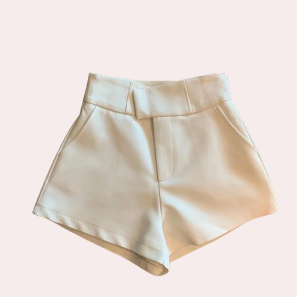Sigrid - Elegant Summer Shorts for Women