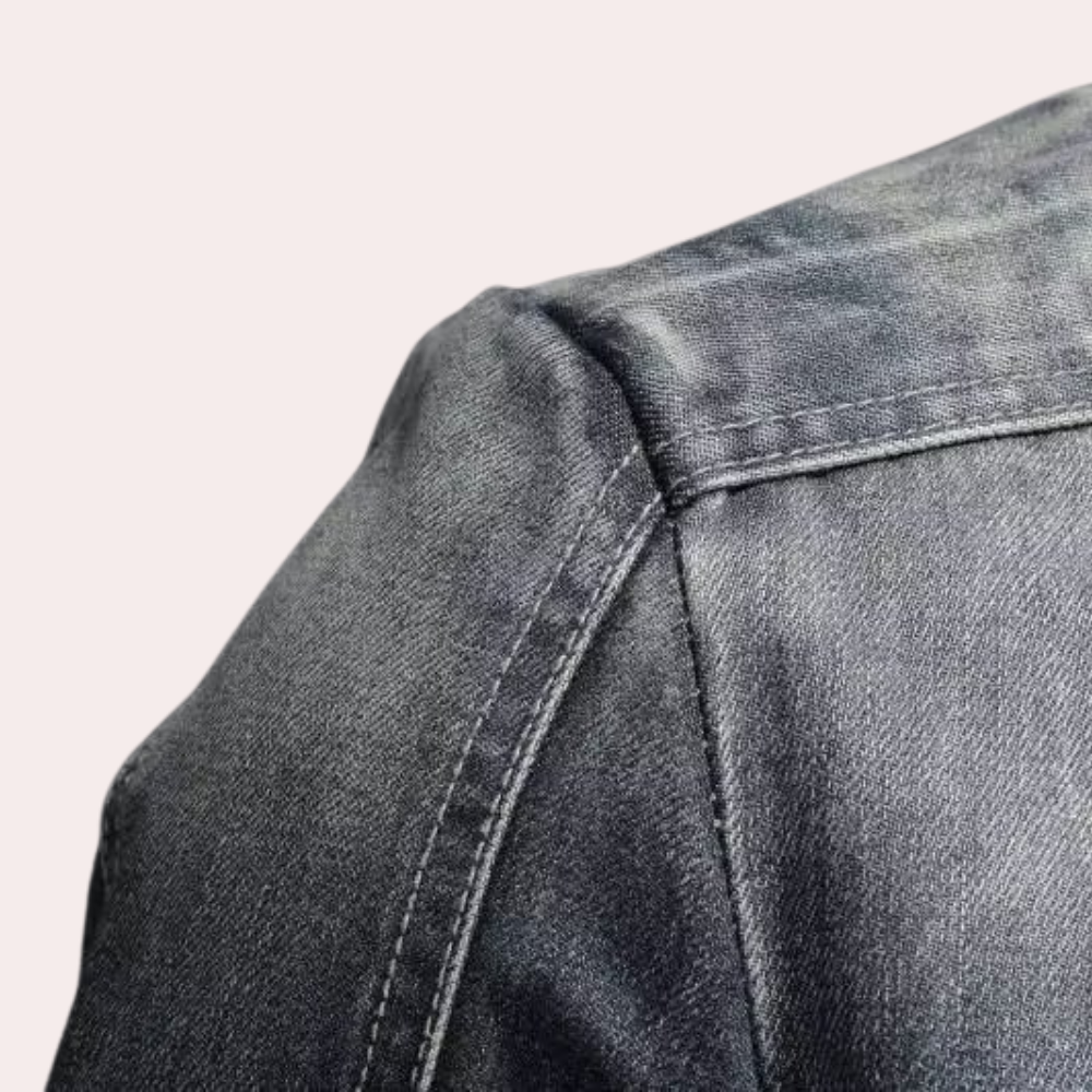 Stylish men's jacket for summer