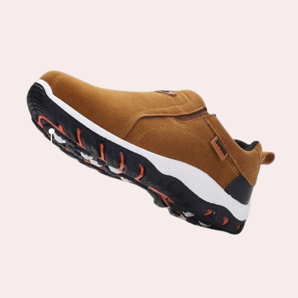 Trendy summer men’s slip-on shoes