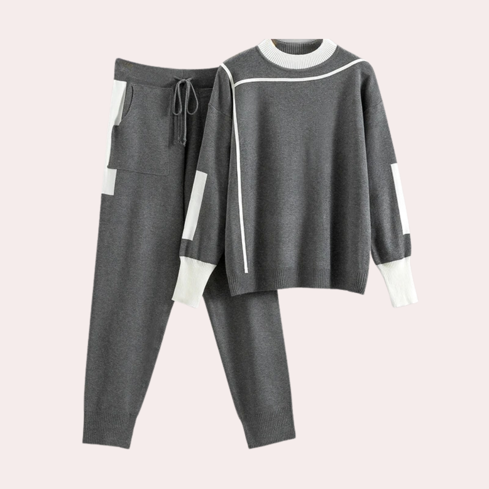 Avianna - Stylish Knitted Women's Sweater for Spring and Summer