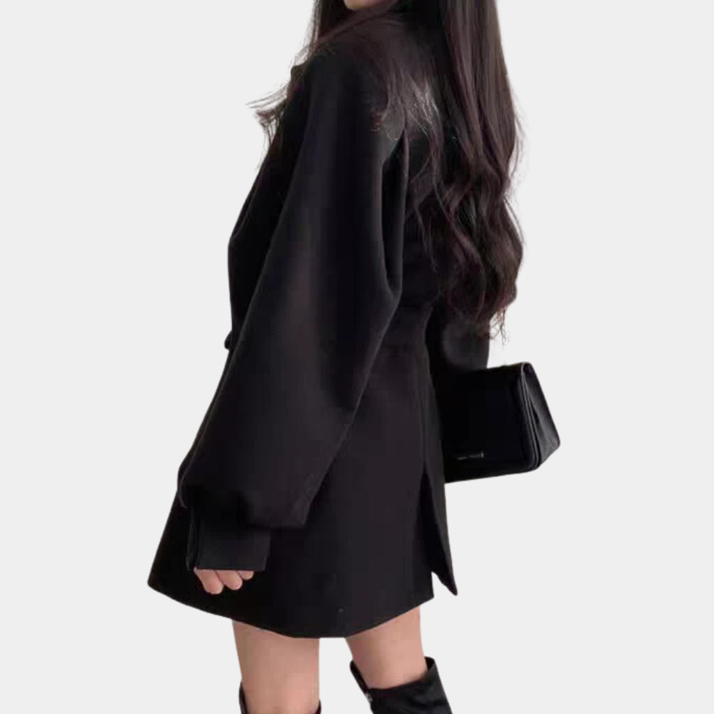 Stylish women's jacket with puff sleeves and belt - Perfect for Spring and Summer