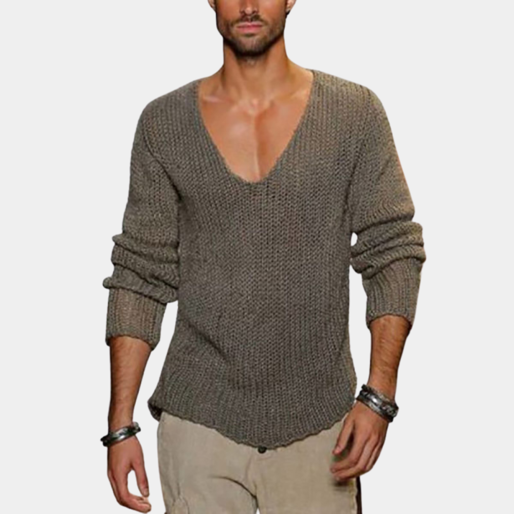 Casual men's sweater with v-neck for summer