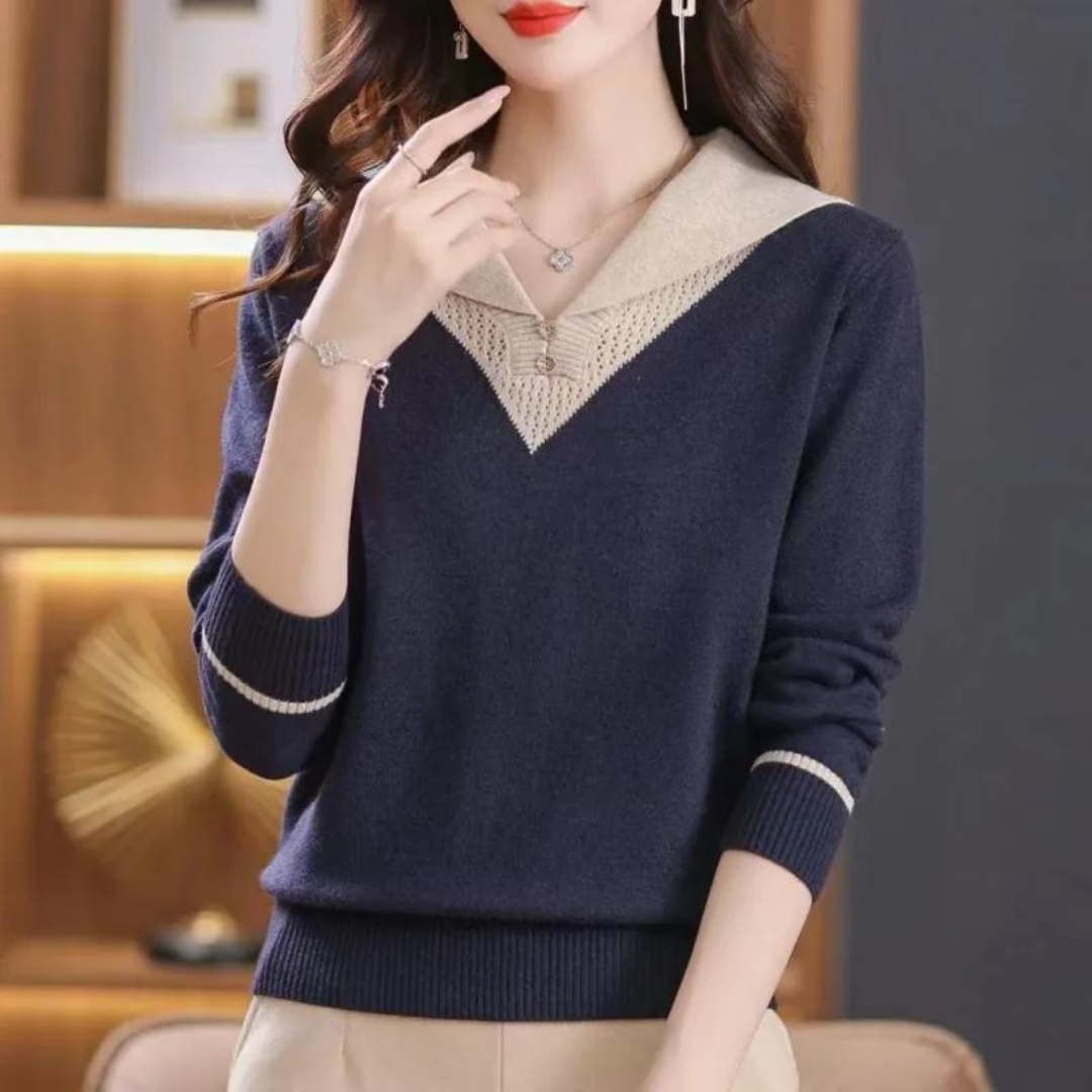 Ciri - Trendy Summer Women's Sweater with V-Neck and Patchwork Details