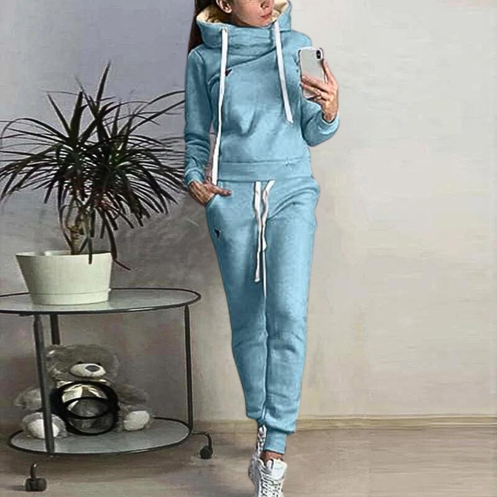 Zita - Fashionable Sporty Summer Set for Women