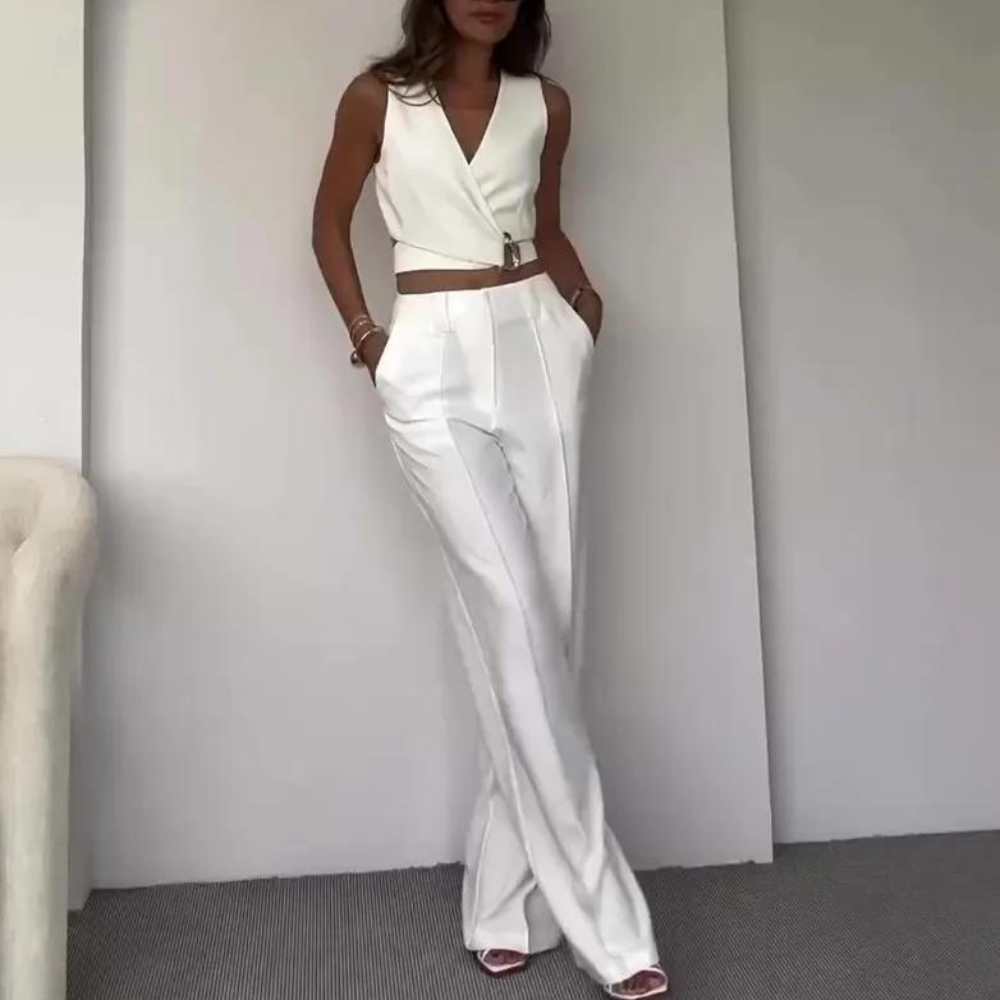 Aleyna - Refined Two-Piece Summer Suit