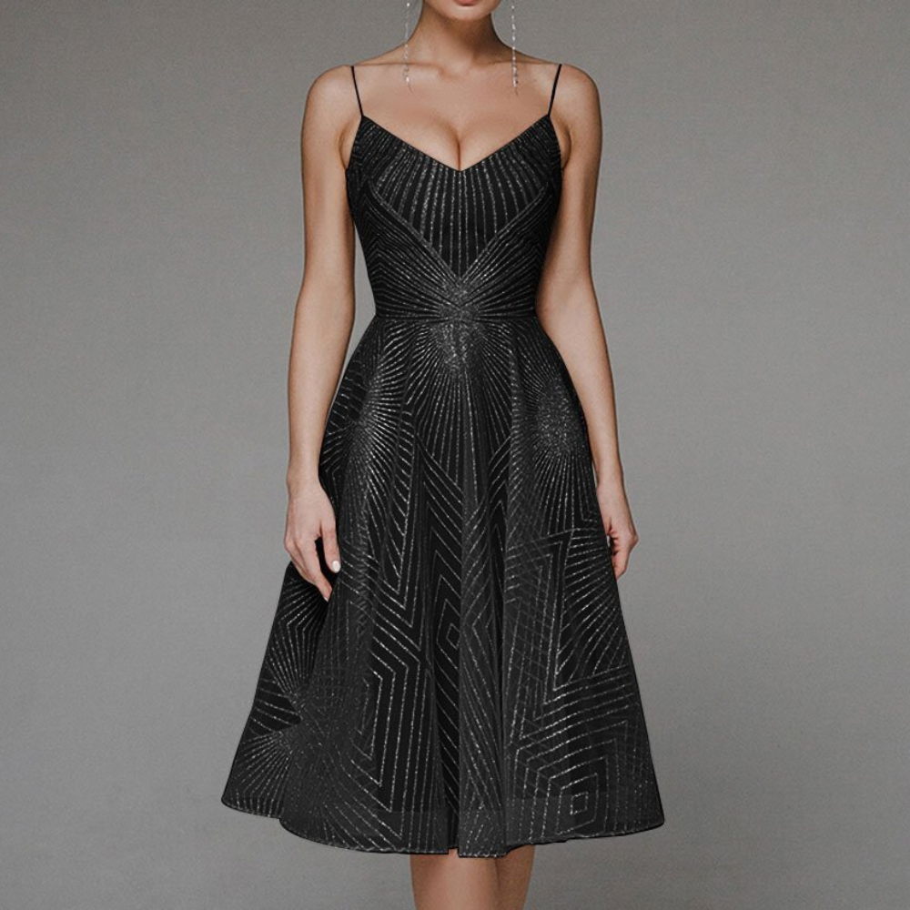 Blanca - Fashionable Summer Dress with Elegant Open Back