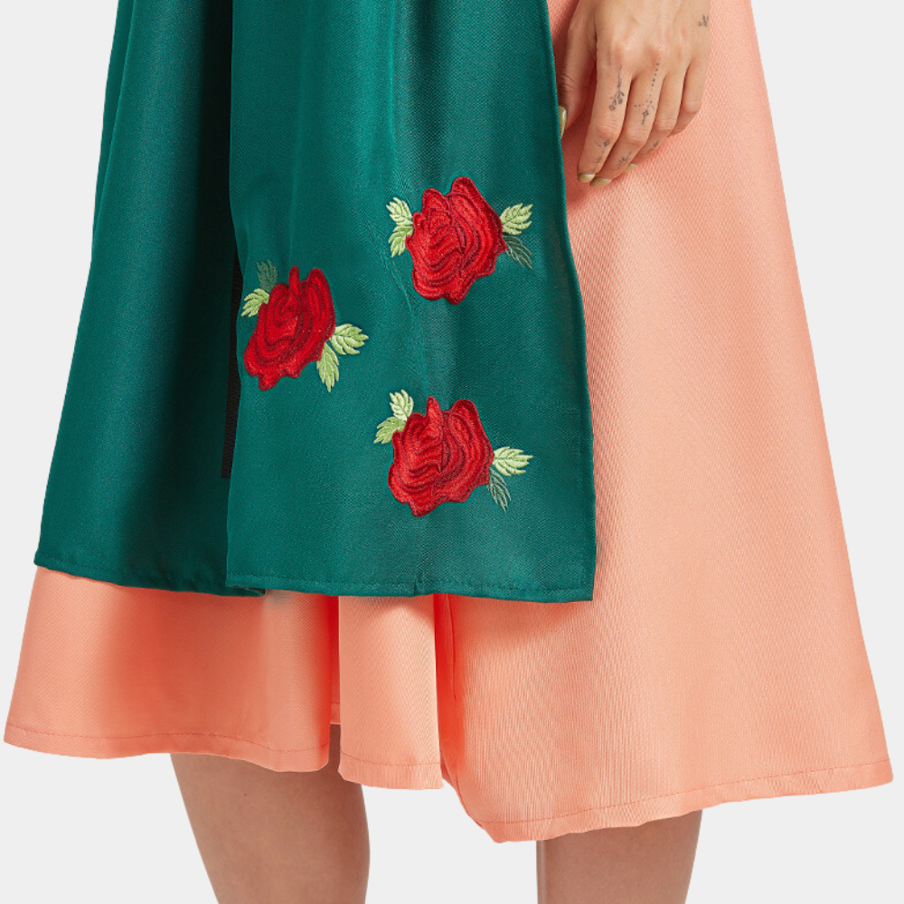 Anwen - Timeless Oktoberfest Dress with Modern Flair for Summer