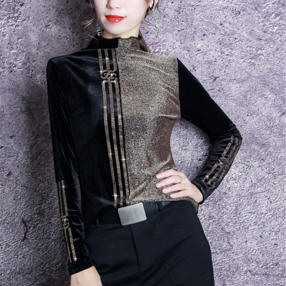 Xanthi - Stylish Women's Summer Jumper with Round Neck