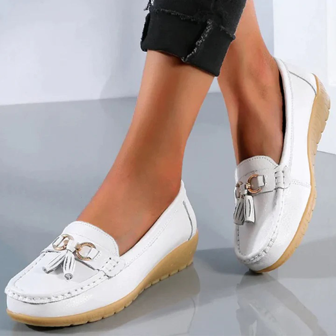 CARLLA - Elegant Leather Slip-Ons for Women - Perfect for Spring and Summer