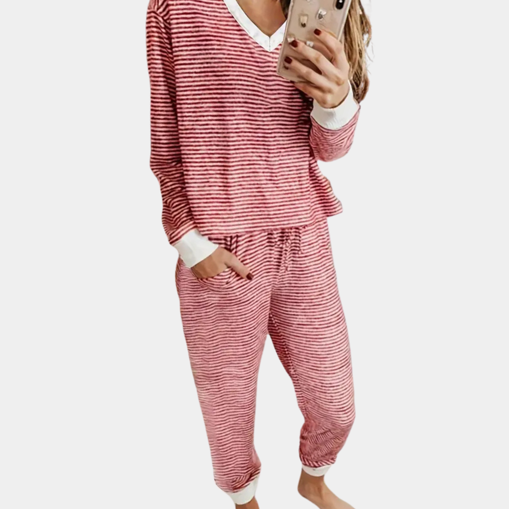 ALUNA - Trendy Summer Pyjama Set for Women