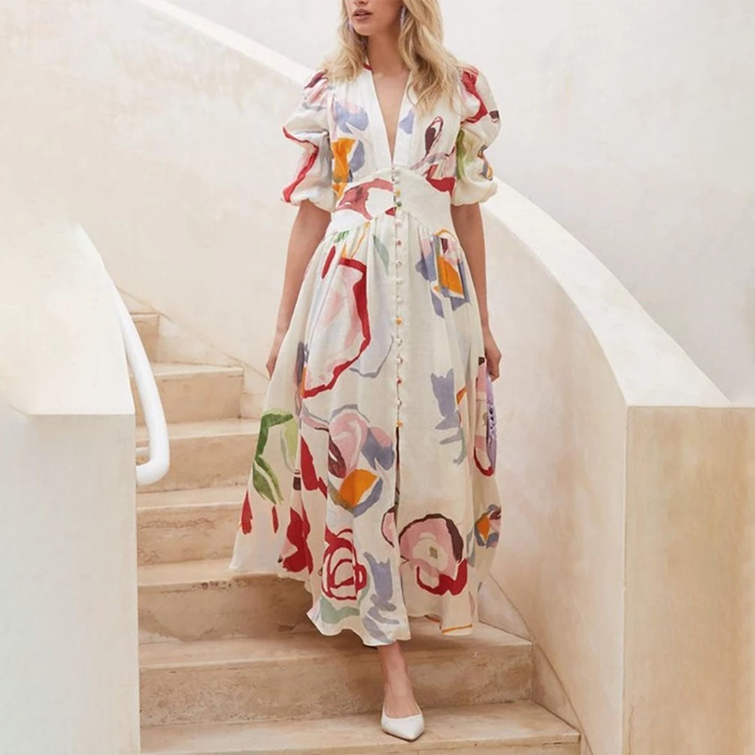 NYOMI - Fashionable Summer Dress for Sunny Days