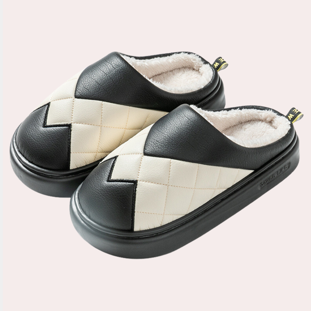 ALAYNAH - Trendy Summer Slippers for Women